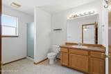 1141 Bainbridge St - Photo 20
