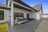 898 Wayward Cir - Photo 40