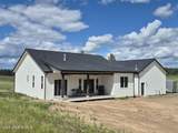 1047 Merideth Rd - Photo 34