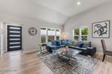 623 Empire Ave - Photo 5