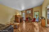5792 Parkwood Cir - Photo 9