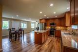 1923 Sagle Road - Photo 7