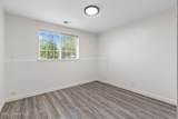 7312 Macaw Ln - Photo 18