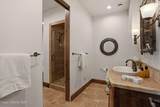 5686 Onyx Cir - Photo 67