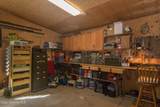 2068 Oxford Cir - Photo 25