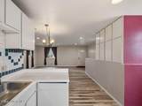 205 Brewster St - Photo 10