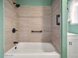 205 Brewster St - Photo 15