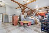 358 Montgomery St - Photo 15
