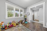 2063 Midway Ave - Photo 9