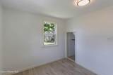 632 Roberson Way - Photo 15