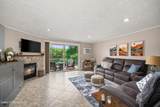 311 Shoreline Dr - Photo 3