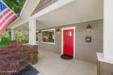 818 Lakeside Ave - Photo 2