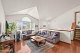 2893 Strawberry Ln - Photo 11