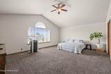 2893 Strawberry Ln - Photo 17