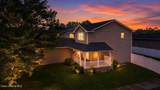 1302 Moonstone St - Photo 2