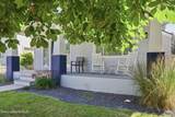 410 18TH St - Photo 2