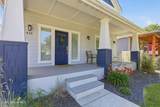 410 18TH St - Photo 3