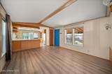 2299 Merlyn Way - Photo 11