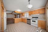 2299 Merlyn Way - Photo 15