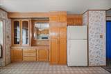 2299 Merlyn Way - Photo 17