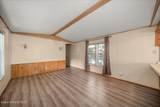 2299 Merlyn Way - Photo 9