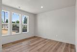 343 Dakota Ave - Photo 31