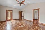 630 Goldfinch Ln - Photo 17