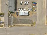 134 10th St - Photo 4
