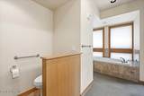 1700 Tower Pointe Dr - Photo 24