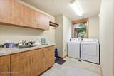 1700 Tower Pointe Dr - Photo 33
