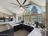 1038 Davidson Ave - Photo 9