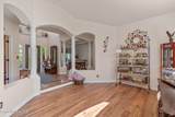 3207 St James Ave - Photo 17