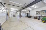 735 Bushwacker Rd - Photo 43