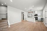 76 Beardmore Ave - Photo 10