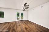 7011 Kelso Lake Rd - Photo 20