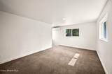 7011 Kelso Lake Rd - Photo 39