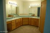 1081 Woodlawn Dr - Photo 15