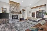 2539 Espinazo Dr - Photo 18