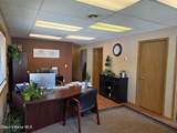 301 Division St - Photo 5
