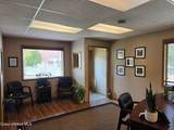 301 Division St - Photo 6