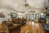 31957 Wester Ranch Rd - Photo 9