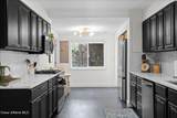 9660 Melrose St - Photo 13