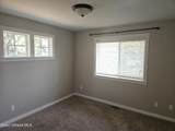 901 Edgeview Ter - Photo 17
