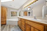 15951 Pinewood Way - Photo 18