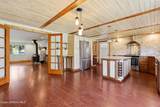 1909 Meadow Ln - Photo 10