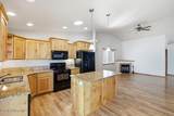 8745 Zion St - Photo 9