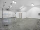 300 Vermeer Dr - Photo 13