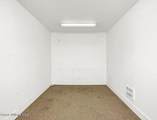 300 Vermeer Dr - Photo 17