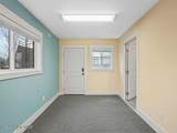300 Vermeer Dr - Photo 23