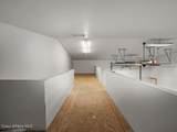 300 Vermeer Dr - Photo 26